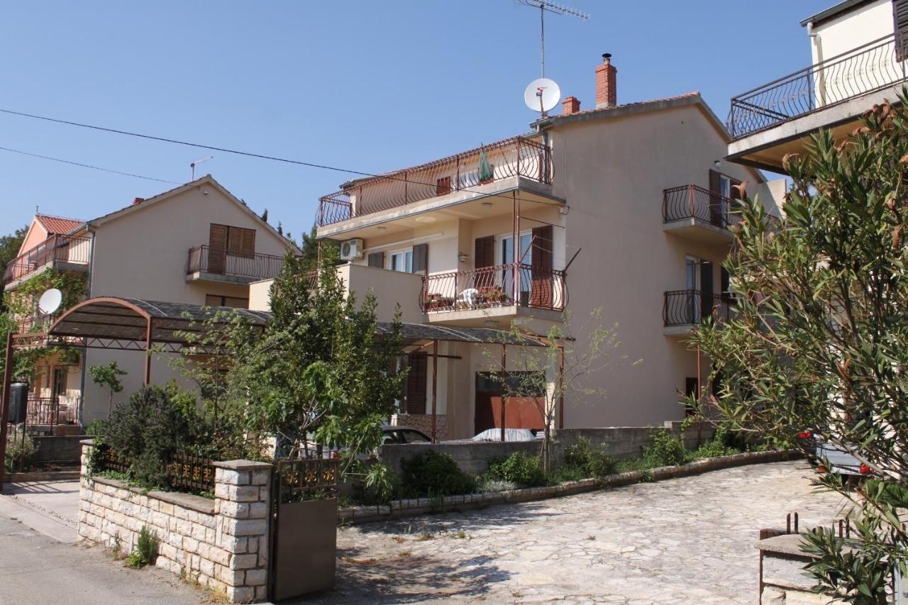 Apartments With A Parking Space Srima - Vodice, Vodice - 6099 Εξωτερικό φωτογραφία