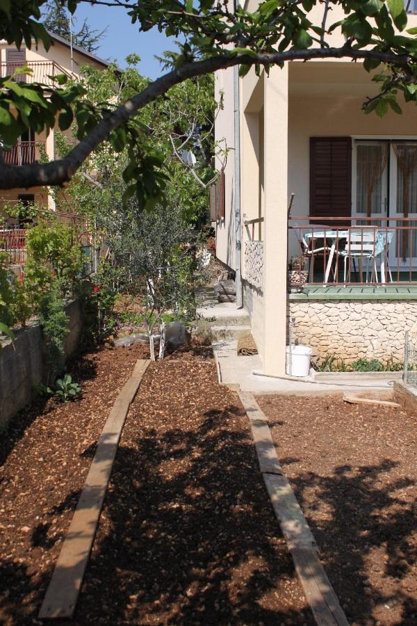 Apartments With A Parking Space Srima - Vodice, Vodice - 6099 Εξωτερικό φωτογραφία
